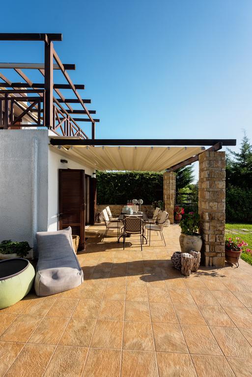 Elani Villa Dieci By Luxlikehome Сиври Номер фото